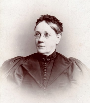 Sarah Hassell Wood
